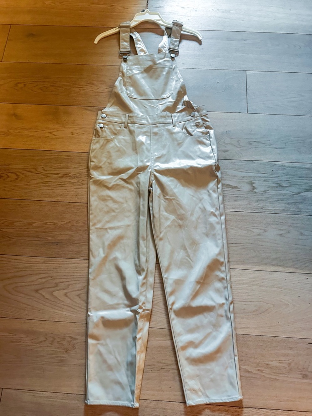 Women's Beige Overalls Jeans - Classic Bib Jumpsuit faux leather NWT. Size Sm